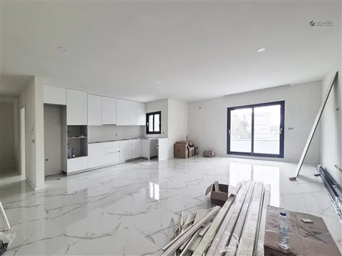 Apartment Floor Dwelling T3