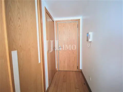 Apartamento T1 Arrendamento