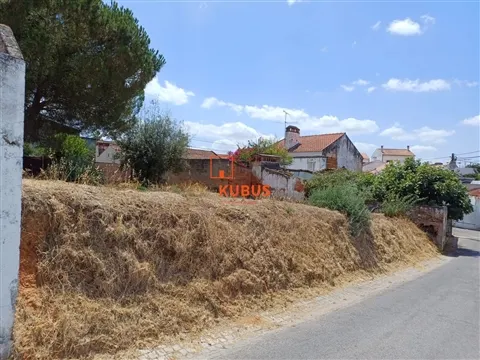 Maison 4 Chambre(s)
