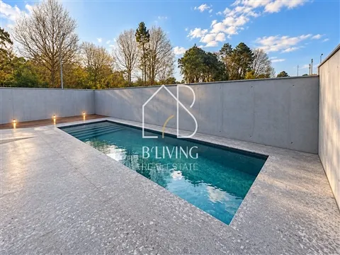 Moradia T3 NOVA com piscina em Braga