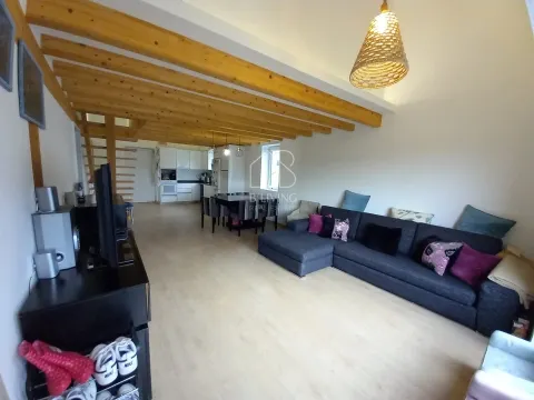 Viviendas Adosadas en barrio T3+1