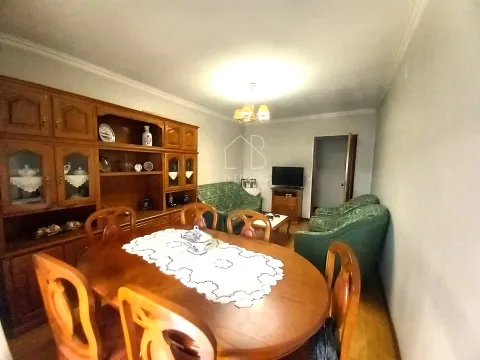 Apartamento T3 com garagem para venda no coração de Braga