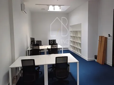 Escritório mobilado e equipado, com todas despesas incluídas, PORTO