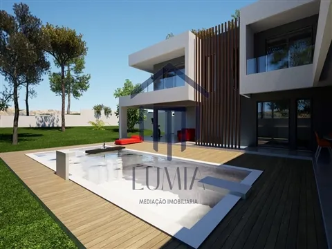 Moradia Isolada T4