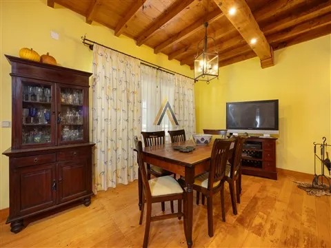 Moradia T4 | Piscina | Vista Rio | Potencial Alojamento Local | Dornes