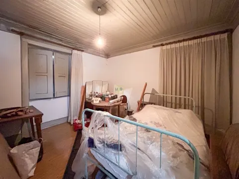 Quinta com 9 Hectares – Natureza, Privacidade e Potencial Único, em Castelo Branco