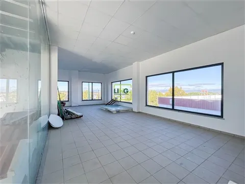 Local commercial