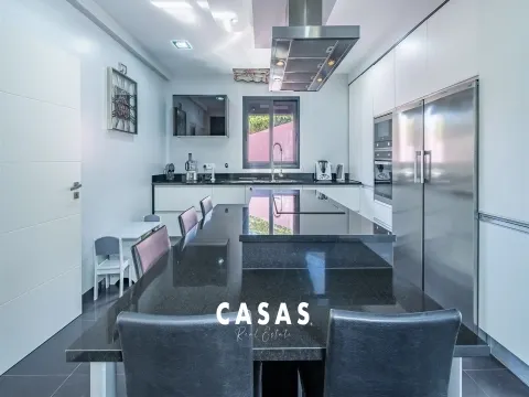 Moradia V3 em Machico