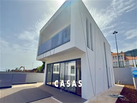 Moradia T3, Ilha da Madeira, Santa Cruz 