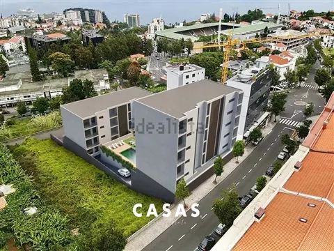 APARTAMENTO T2 ÚLTIMO PISO NO FUNCHAL