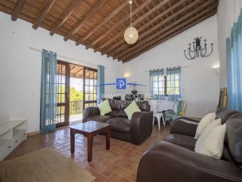 Exceptional 4 +1 bedroom villa with pool