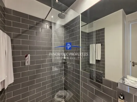  New on the market ! Elegant one-bedroom apartment on a prestigious resort