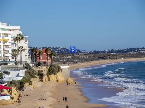 Luxury and modern 2 bedroom apartments 