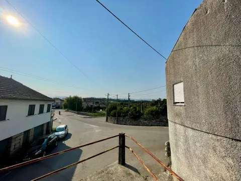 Detached house to restore T2