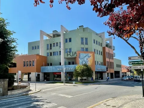 Loja para arrendar em Tondela