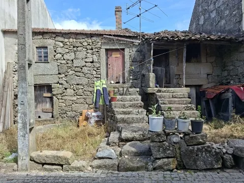 Detached house to restore T3