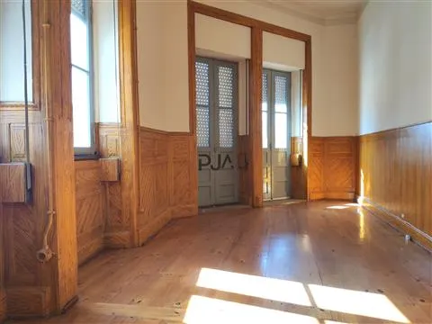 Prédio em Mangualde