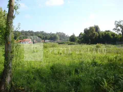 Fantastic Land with License for 9 Plots – Grijó, Vila Nova de Gaia