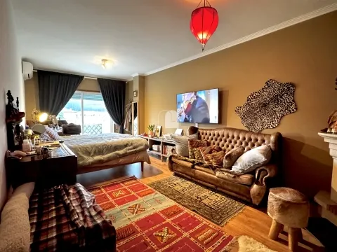 Apartamento T1+1 em Grijó - Vila Nova de Gaia | Último Piso | Garagem | Varanda | Elevador