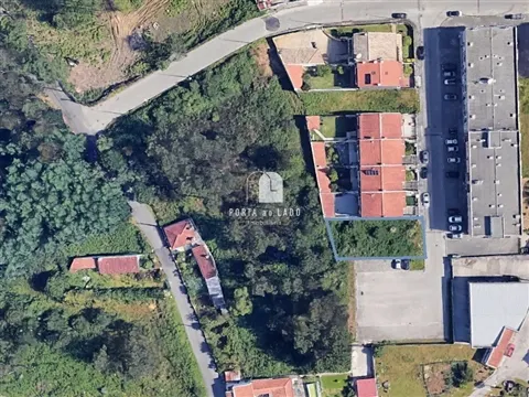 Lote para Moradia em São João de Ver | 345m²