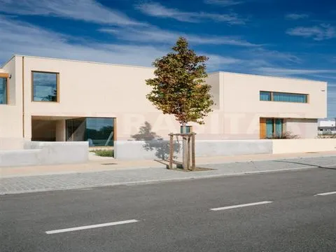 Maison jumelée 4 Chambre(s)+1