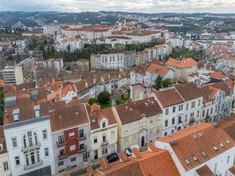 MORADIA NA RUA ANTÓNIO JOSÉ DE ALMEIDA - MONTES CLAROS -  COIMBRA