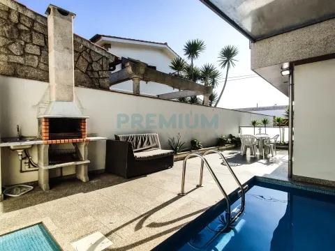 Maison jumelée 4 Chambre(s)