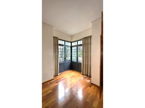 Apartamento T3 Duplex com lugar de garagem, Miramar / Granja