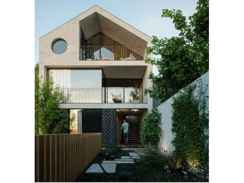 Moradia T3 com jardim, Foz do Douro