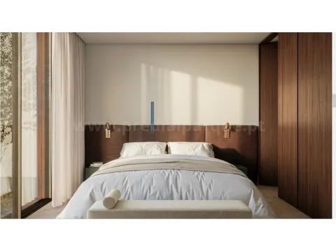 Moradia T3 com jardim, Foz do Douro