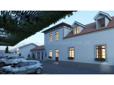 Moradia T1 Duplex com jardim e estacionamento, Matosinhos