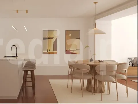 Apartamento T2 Duplex com jardim, Centro do Porto