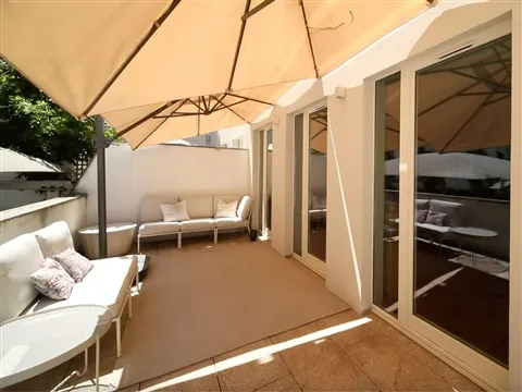 Apartamento T3 de Excelência em Matosinhos, terraço de 40 m² e lugar de aparcamento