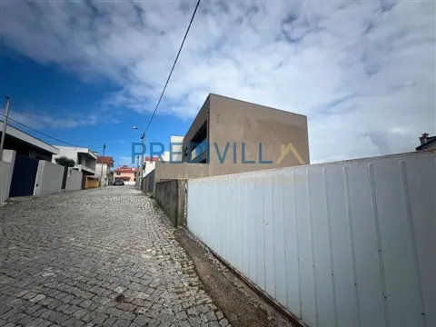 Lote de Terreno