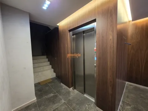 Apartamento T1+1