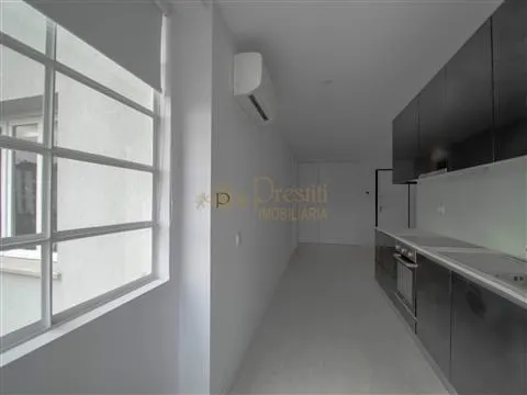 Apartamento T1 Suite para Arrendar em Guimarães