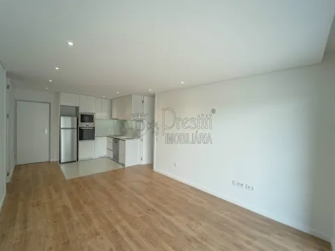 Appartamento 2 Suite in vendita a Guimarães