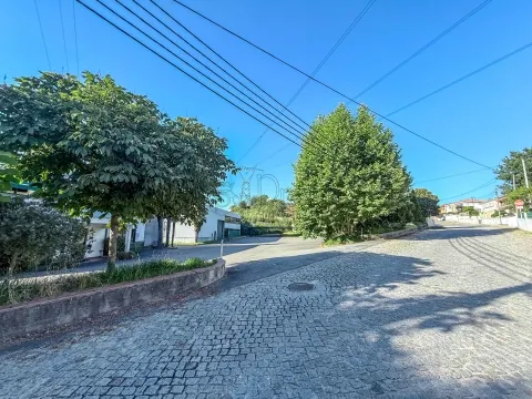 Pavilions for Sale in Guimarães