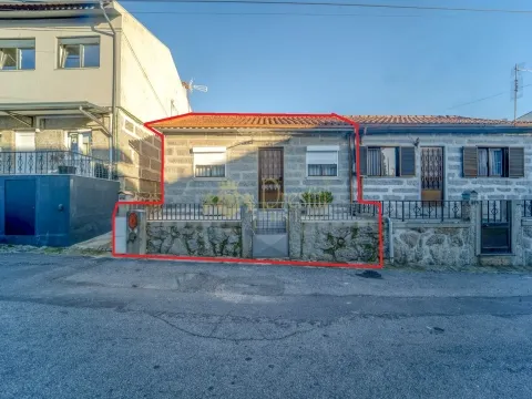 Maison de 2 chambres à vendre à São Torcato