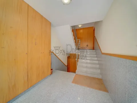 2 Bedroom Apartment with Terrace for Rent in Aldão