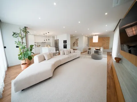 Apartamento para Arrendar no Parque da Cidade em Guimarães