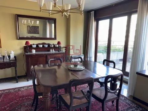 Wohnung 5 Schlafzimmer