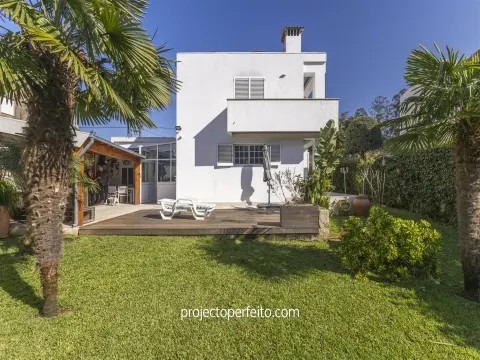 独立式的房子 4个房间