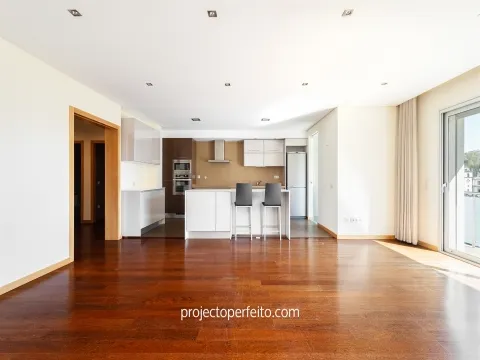 Apartamento T4