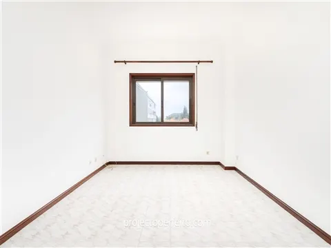 平 2个房间