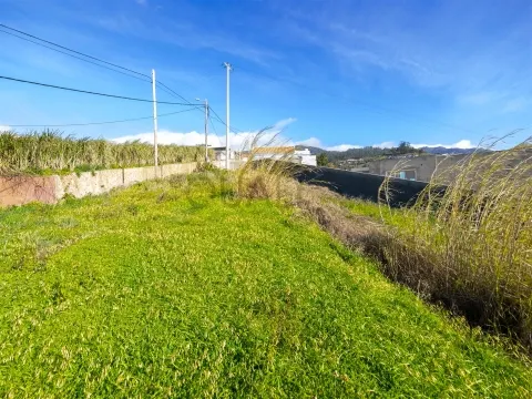 Terreno com projeto aprovado nos Canhas, Ponta do Sol