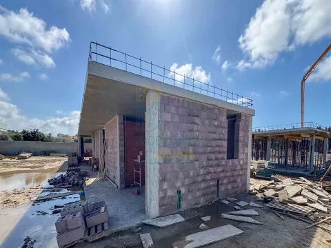 Moradia T4 com piscina entre Óbidos e Caldas da Rainha