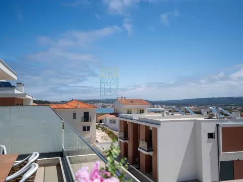 Apartamento T2 com Piscina em Salir do Porto