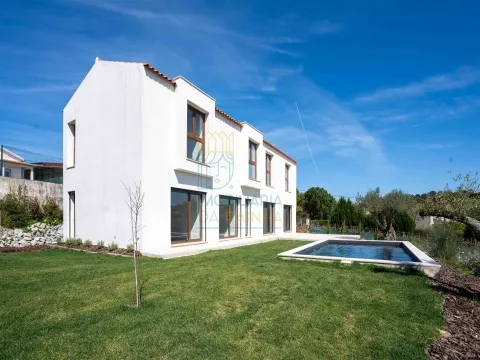 Villa T5 avec Piscine - Bombarral