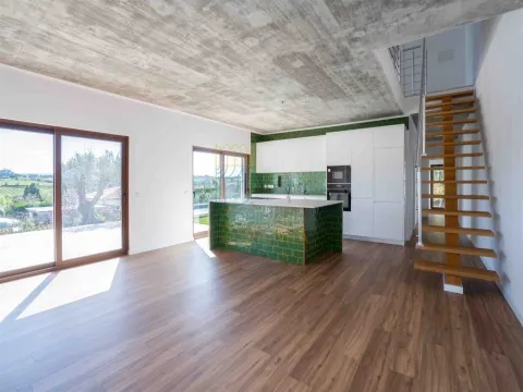 Villa T5 avec Piscine - Bombarral